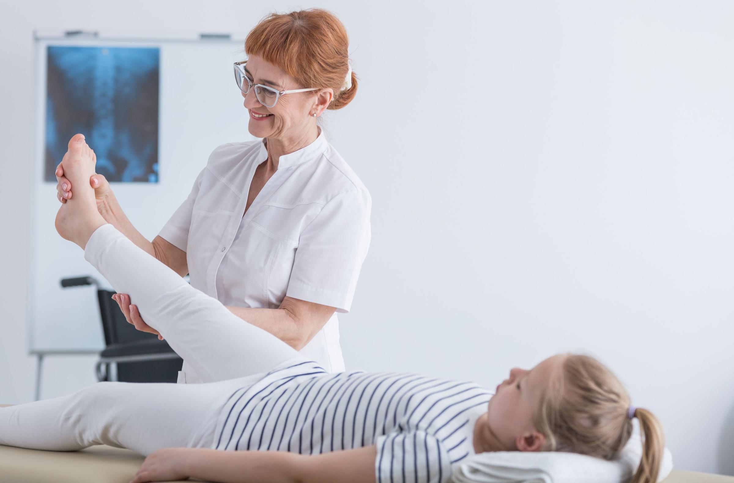 Health Sciences - Pre-Occupational Therapy - Physiotherapist in pediatric scoliosis clinic